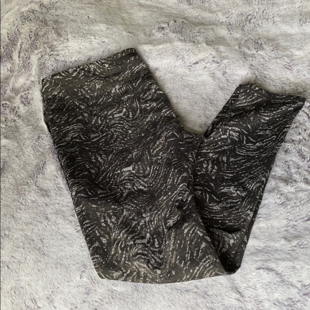 Black Camo Exercise Leggings